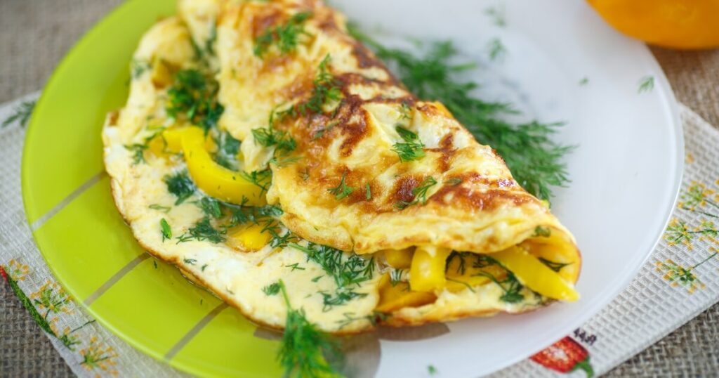 omelet with bell peppers dill